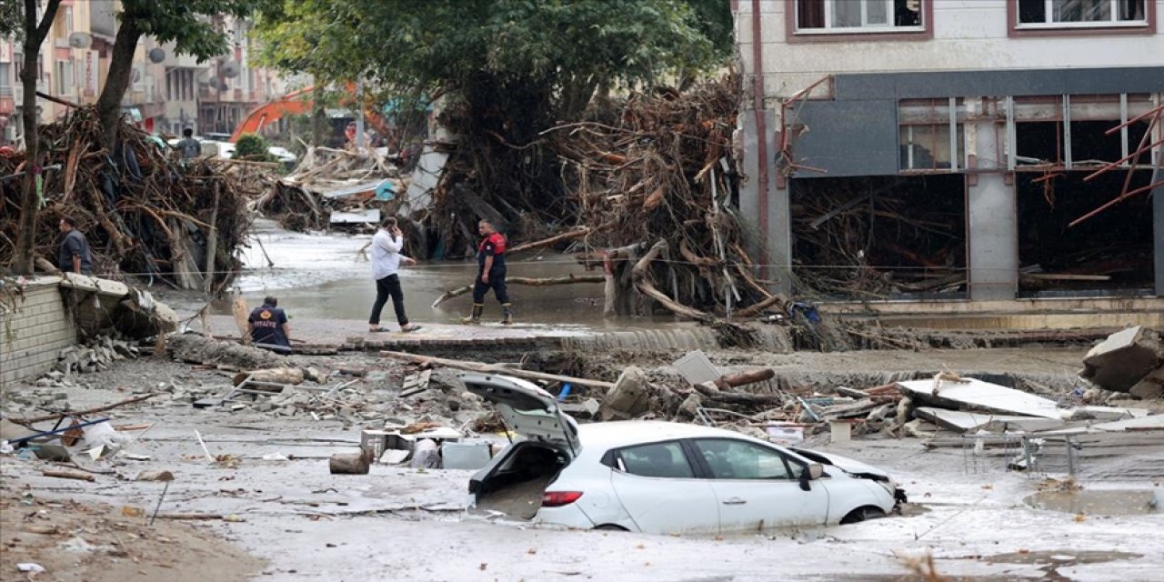 Son Dakika: Sel felaketinde hayatını kaybedenlerin sayısı 17'ye yükseldi