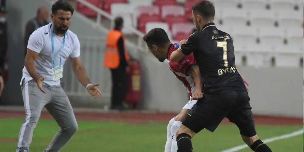 Sivasspor'un 19 maçlık serisine ligin ilk haftasında Konyaspor son verdi