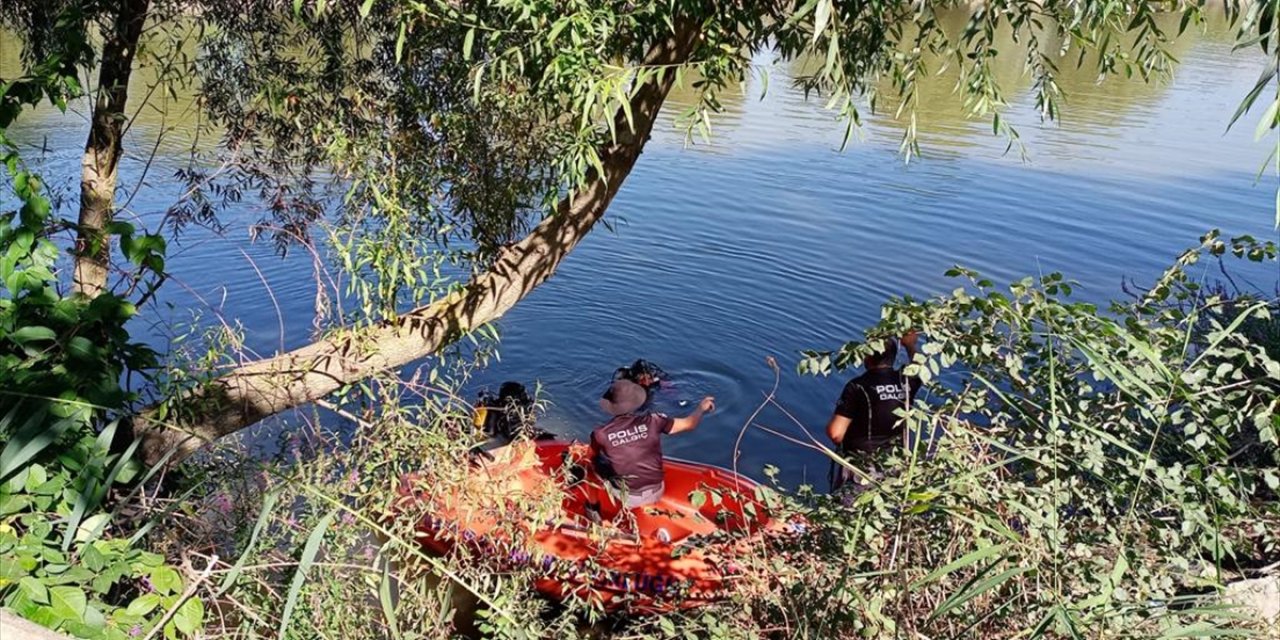 Dengesini kaybederek nehre düşen gencin 2 gün sonra cesedi bulundu