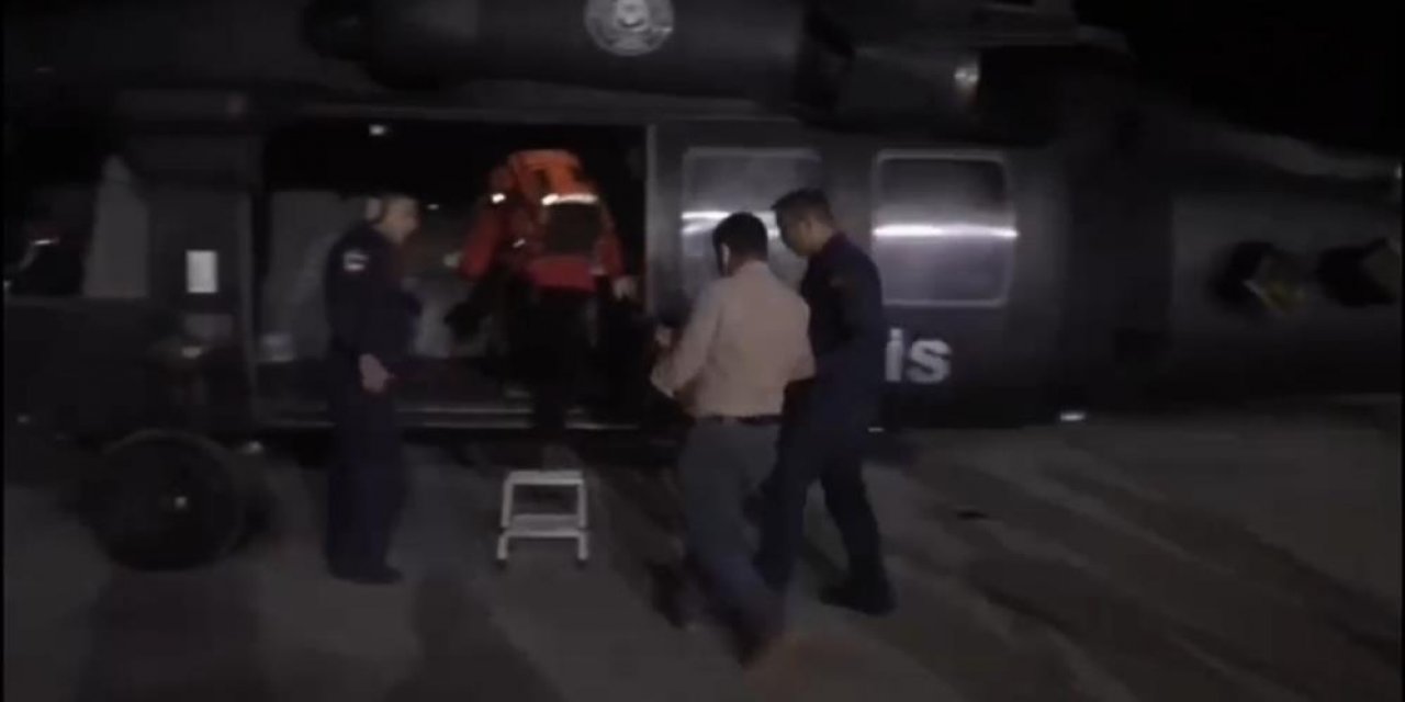 Sikorsky tipi polis helikopteri parmağı kopan bebek için havalandı