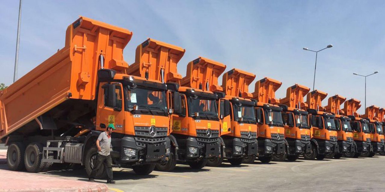 Konya Büyükşehir Kastamonu’ya 10 hafriyat kamyonu daha gönderdi
