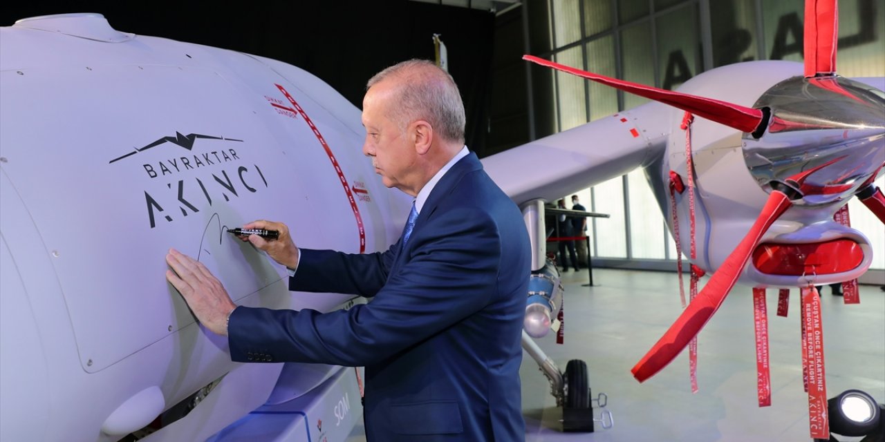 Erdoğan imzayı attı! Tarihi günden tarihi kareler