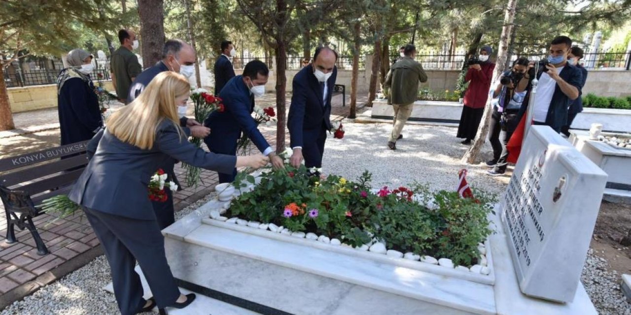 Konya'da 30 Ağustos Zafer Bayramı'nda şehitlerimiz dualarla anıldı