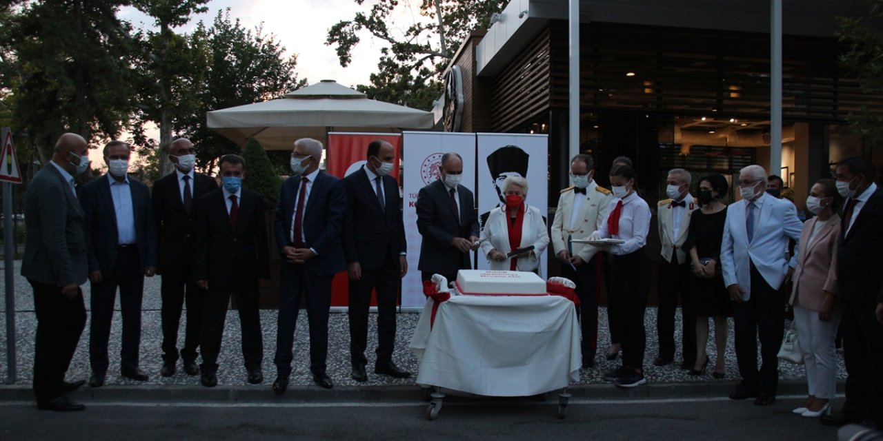 Konya protokolü 30 Ağustos resepsiyonunda buluştu