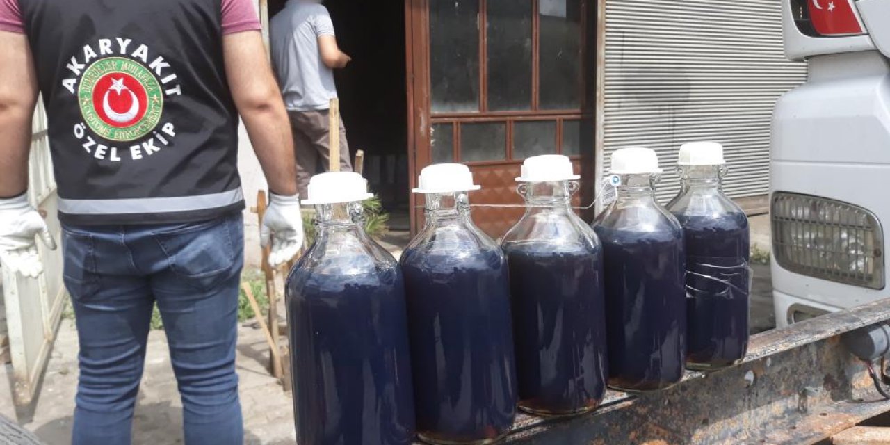Özel ekipten Konya’daki iki adrese kaçak akaryakıt baskını! Suçüstü yakalandılar