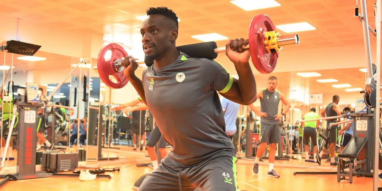 Konyaspor’da M’Poku şoku!