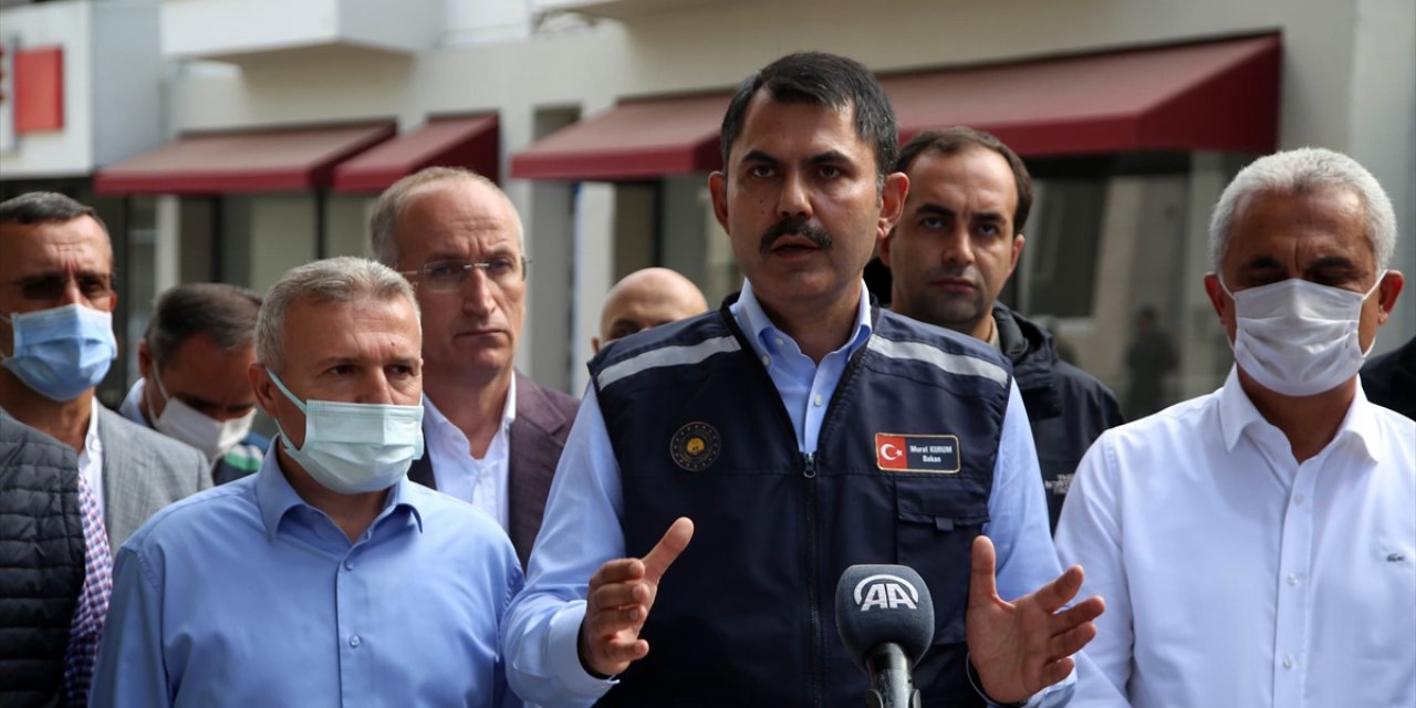 Bakan Kurum: "Afetlerin altında kalmayan bir Türkiye var"