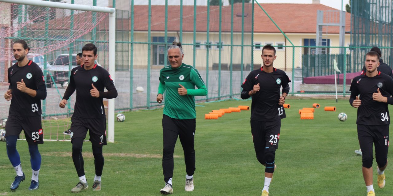 1922 Konyaspor topbaşı yaptı