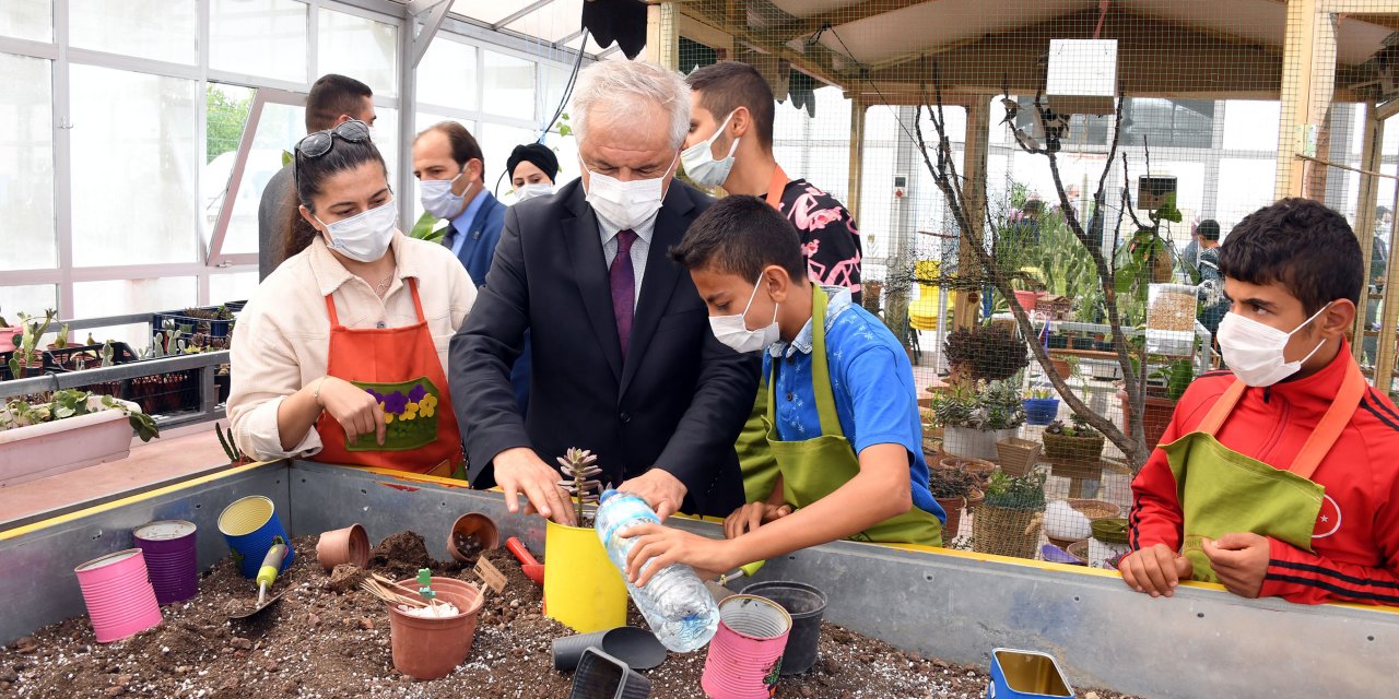 Konya'da özel öğrenciler hasat sevinci yaşadı