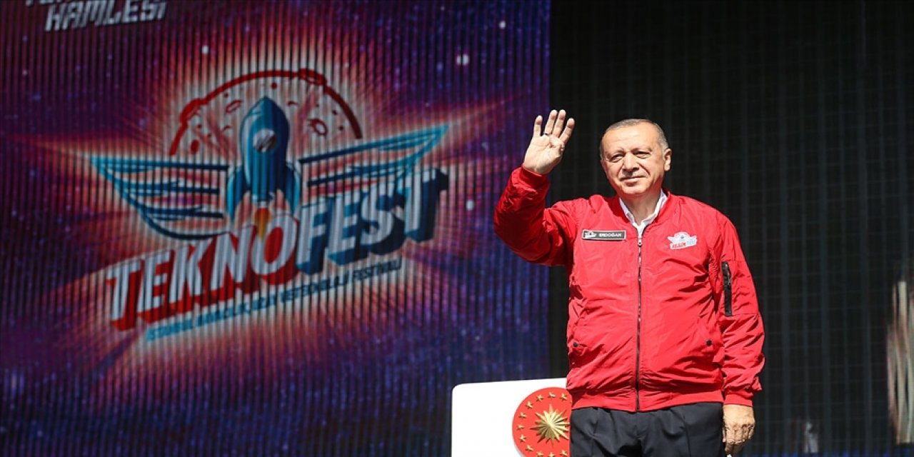 Cumhurbaşkanı Erdoğan: TEKNOFEST'in genç mucitleri, 2053 ve 2071 Türkiye'sinin mimarları olacak