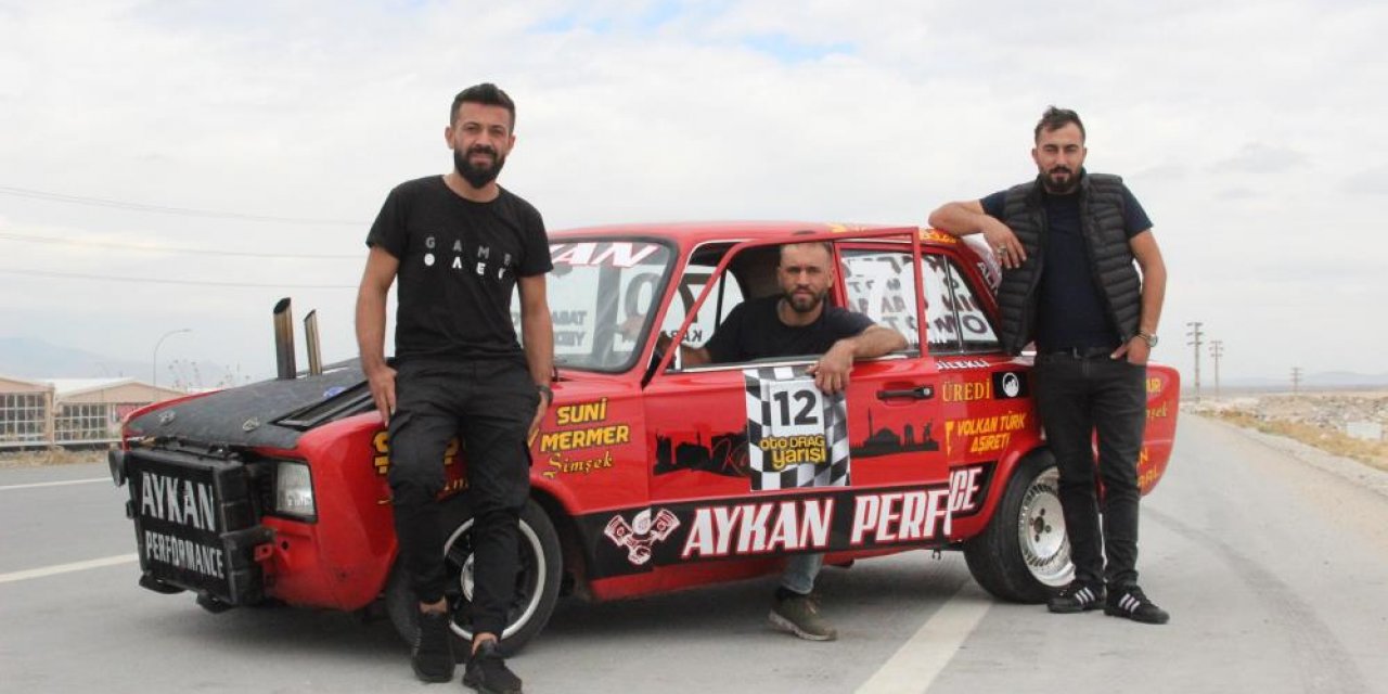 20 yıl önce babasının sattığı kuş serisi aracı bulup modifiye etti