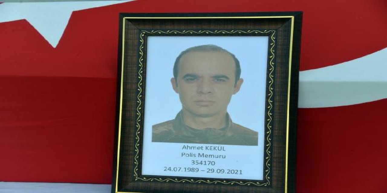 Özel Harekat Polisi evinde bıçakla yaralandı, hastanede hayatını kaybetti