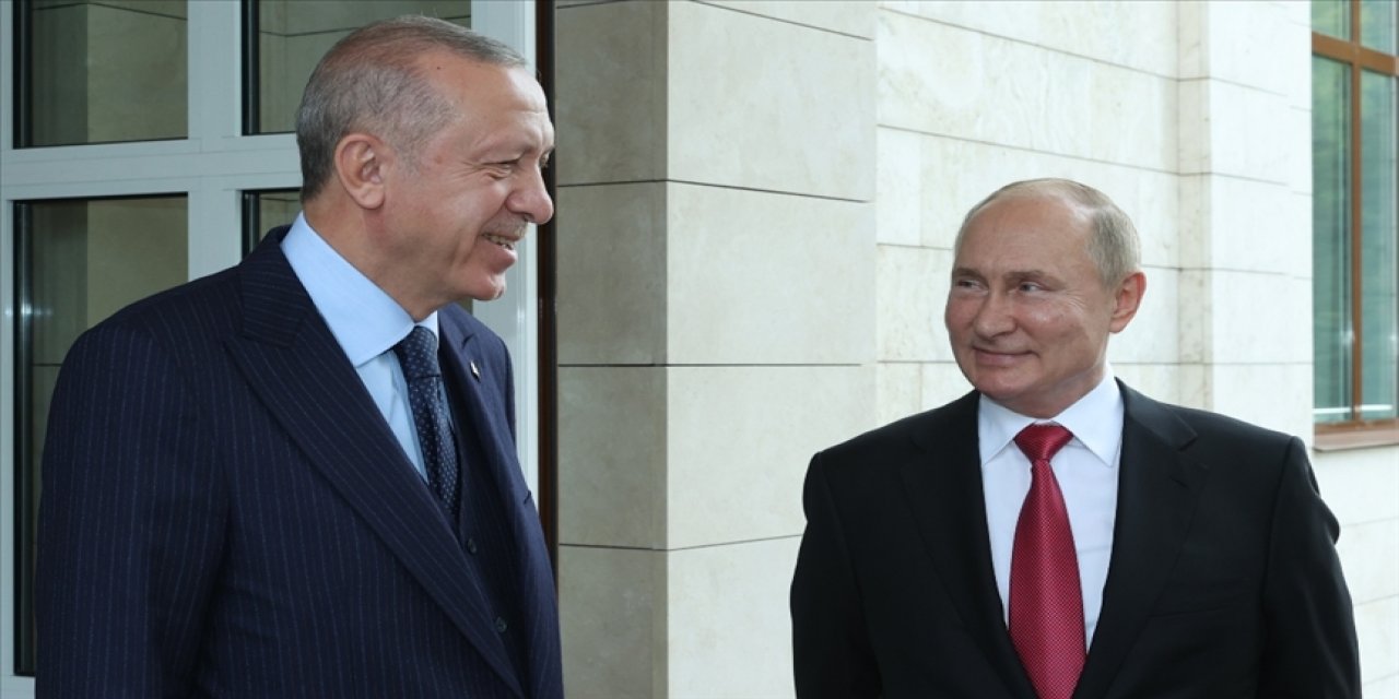 Son Dakika: Cumhurbaşkanı Erdoğan'dan Soçi dönüşü önemli mesajlar