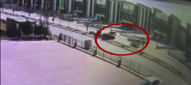 Konya’daki kaza anı kamerada! Çarptı, arkasına bile bakmadan gitti…