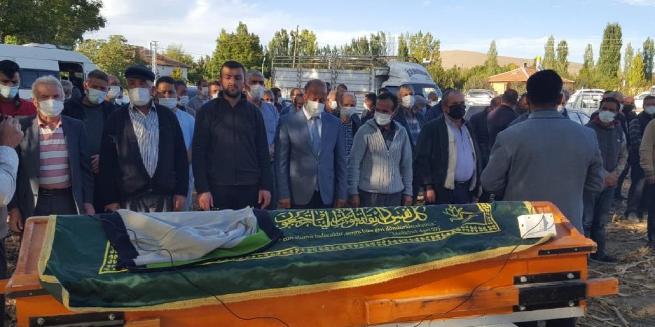 Konya’da kuzusunu kurtarmak isterken boğulan 12 yaşındaki Mehmet’e veda