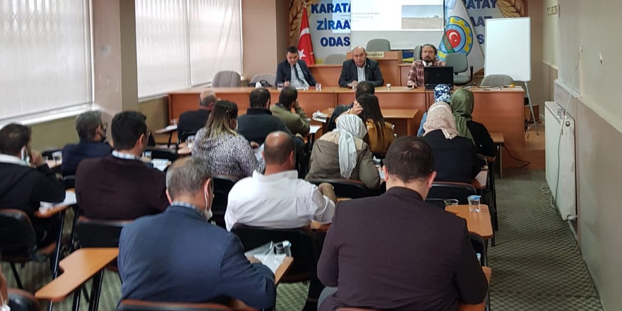 Konya'daki ziraat odalarının çalışanlarına yönelik bilgilendirme toplantısı