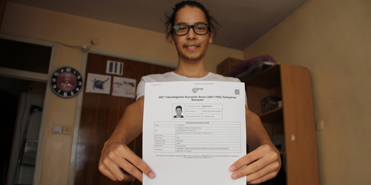Konya'da genetik hastalıkla mücadele eden Doruk, azmedip 'İTÜ Genetik Bölümü'nü kazandı