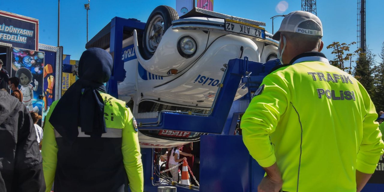 Konya 8. Bilim Festivali’nde “Narkotır” ve “Emniyet Kemeri Simülasyon Aracı” yoğun ilgi gördü