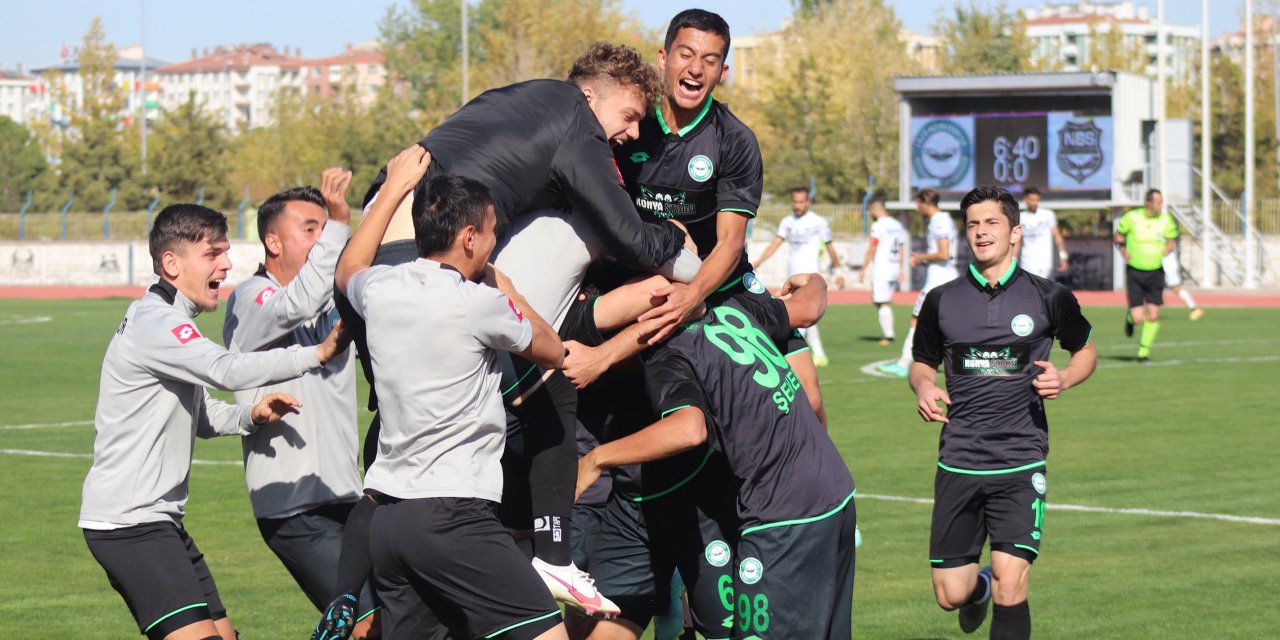 1922 Konyaspor öne geçtiği maçta skoru koruyamadı