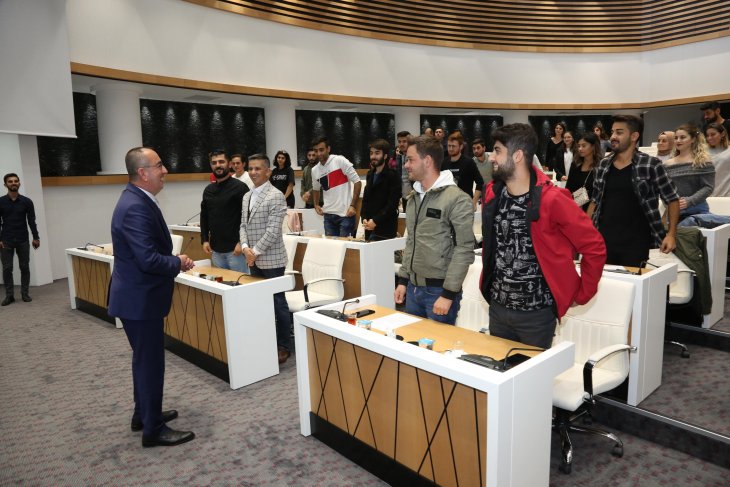 Başkan Kavuş, üniversite öğrencileriyle buluştu