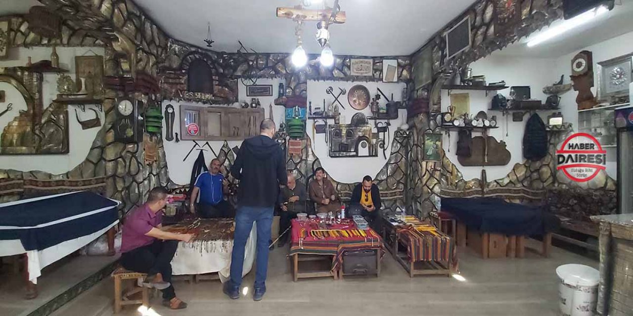 Konya’daki bu kahvehane benzerlerinden çok farklı