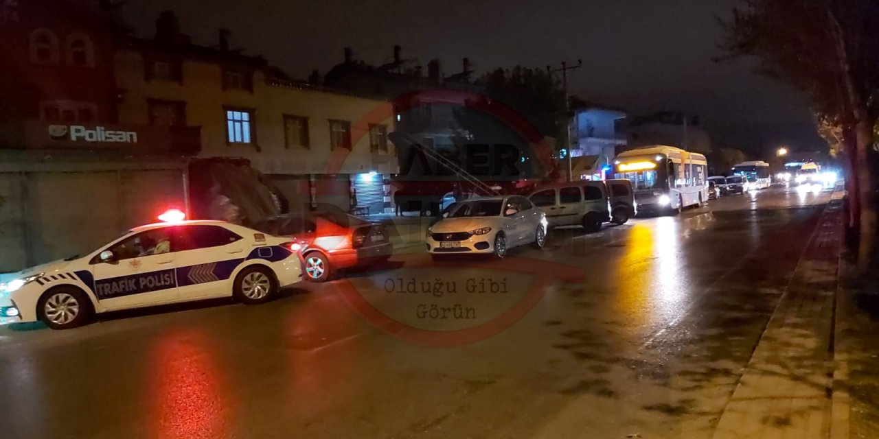 Konya’da bir kişi otobüste tüfekle vuruldu! Hastanede yakınlarını görünce ağladı