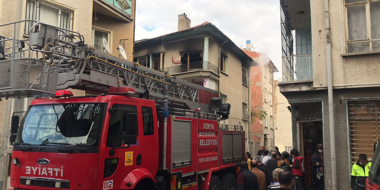 Konya'da korkutan yangın! Zamanında müdahaleyle büyümeden söndürüldü