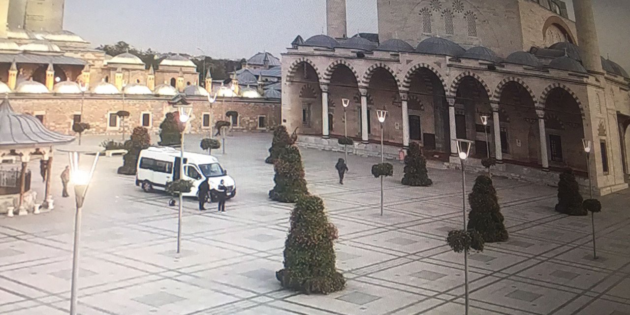 Konya’da camide şüpheli çanta alarmı! Kontrollü patlatılarak açıldı