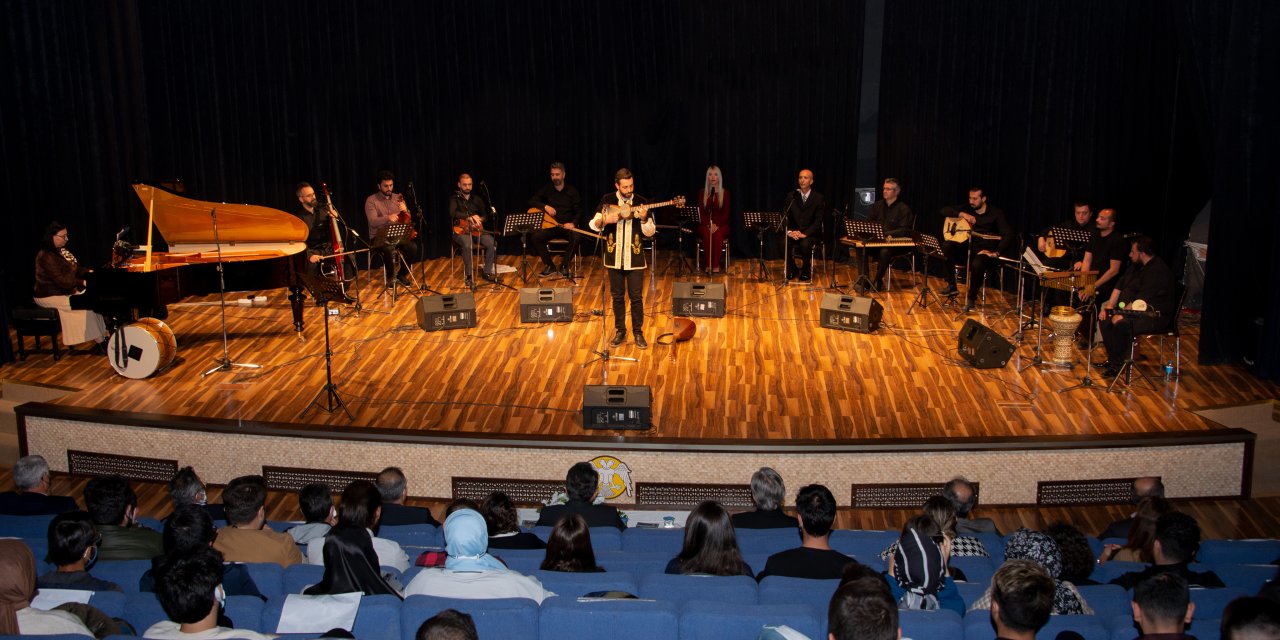 YÖK Anadolu Projesi kapsamında Türk Müziği Konseri