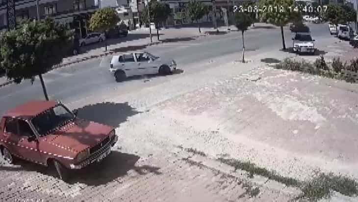 Konya’daki kaza anı kamerada!