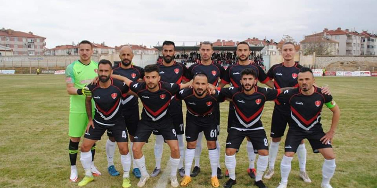 Akşehirspor averajla lider