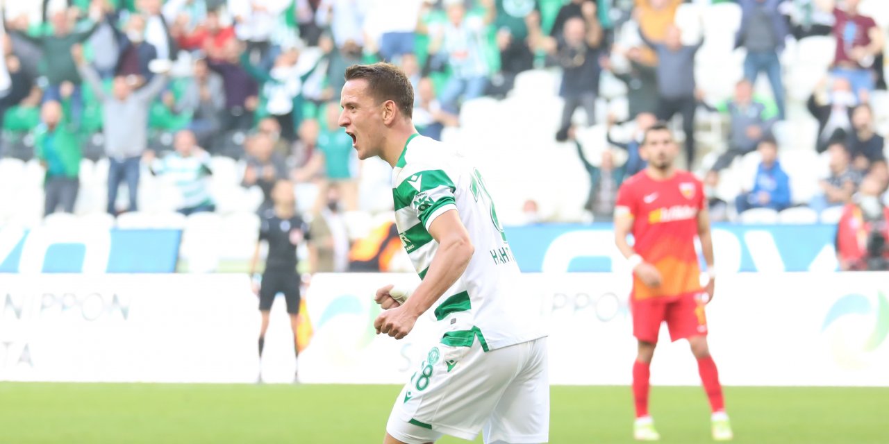 Hadziahmetovic, Konyaspor ile 172. maçına çıkıyor