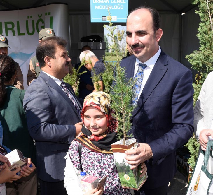 Konya Büyükşehir Belediyesi, “Geleceğe Nefes” seferberliğine 42 bin fidanla destek oluyor