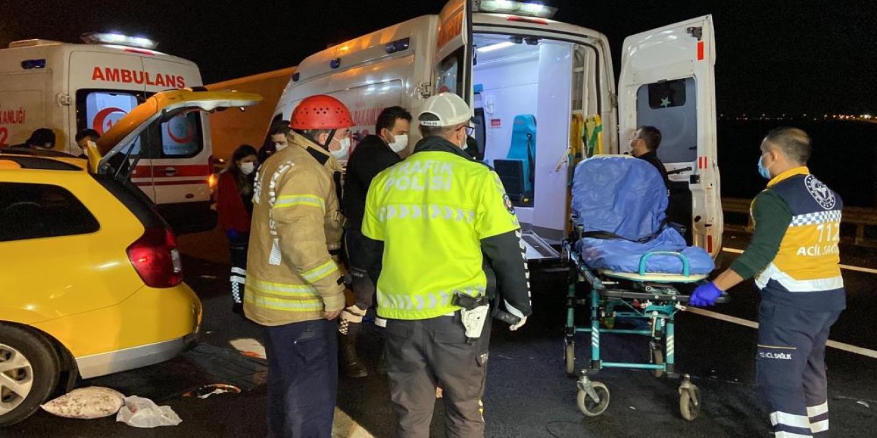 9 yolcunun bulunduğu taksi kaza yaptı: 2'si ağır 10 yaralı
