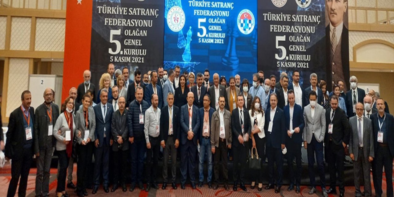 Türkiye Satranç Federasyonunda Gülkız Tulay güven tazeledi