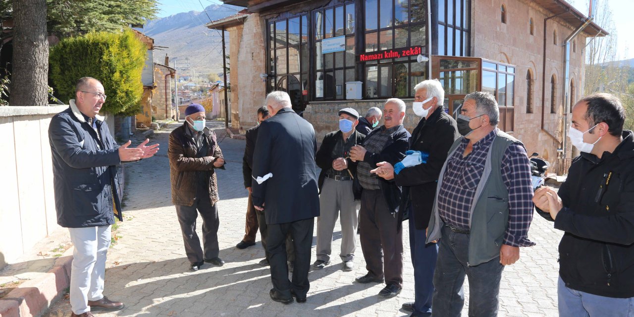 Kızılören Mahallesi'nde Konya depreminin izleri silinmeye çalışılıyor