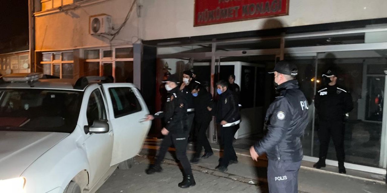 Karısını minibüsle ezerek öldüren koca hakkında ilk karar