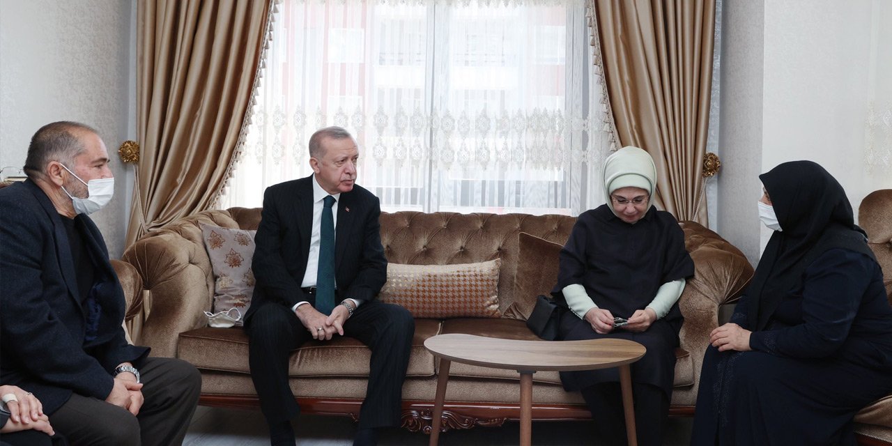 Erdoğan çifti, Başak Cengiz'in ailesini ziyaret etti