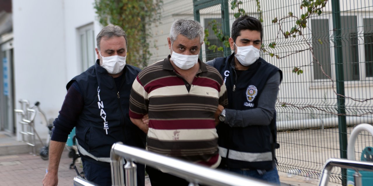 Satırla babasını öldürdü: ‘Ölek, gidek, geri gelek’ oynadık!