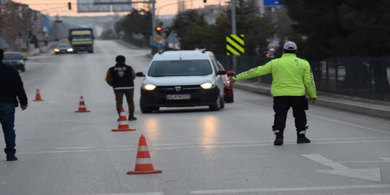 Yer Konya! Onlar kaçtı, polis 12 kilometre kovaladı