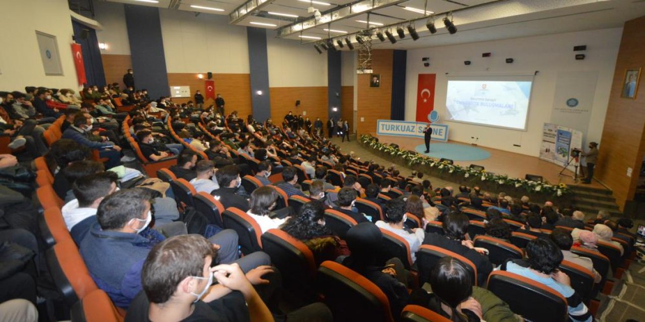 Konya'da öğrencilere seslendi: Durmak yok, çünkü durursak düşeriz