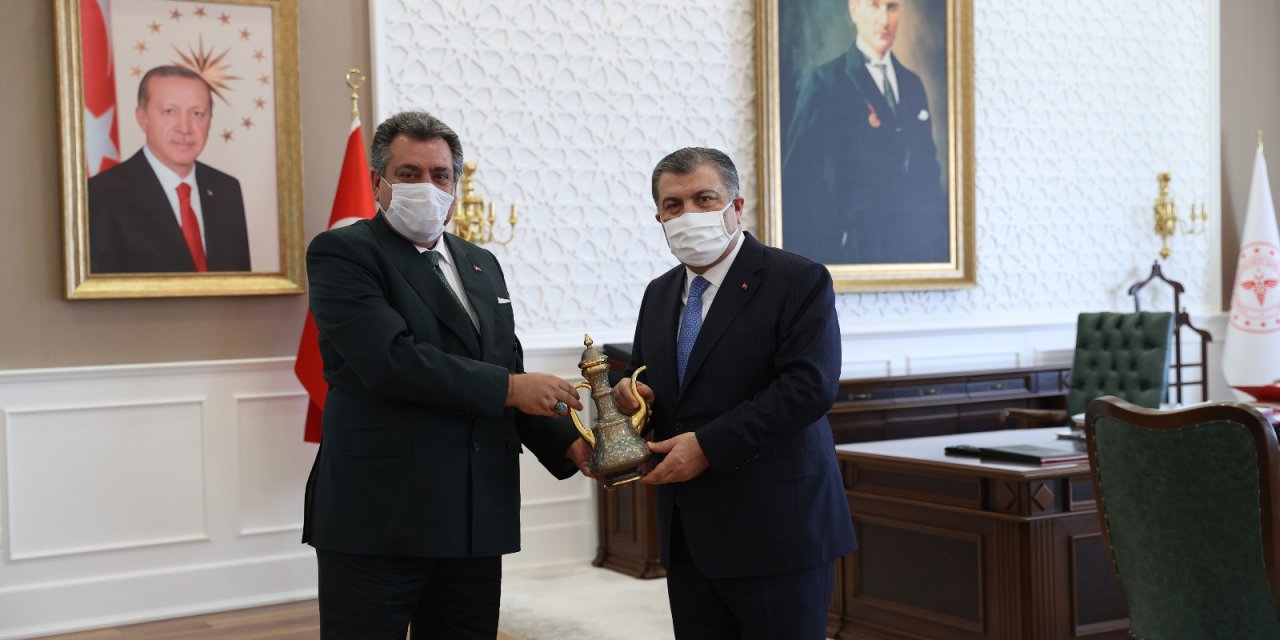 Cihanbeyli Belediye Başkanı Mehmet Kale'den Sağlık Bakanı Koca'ya ziyaret