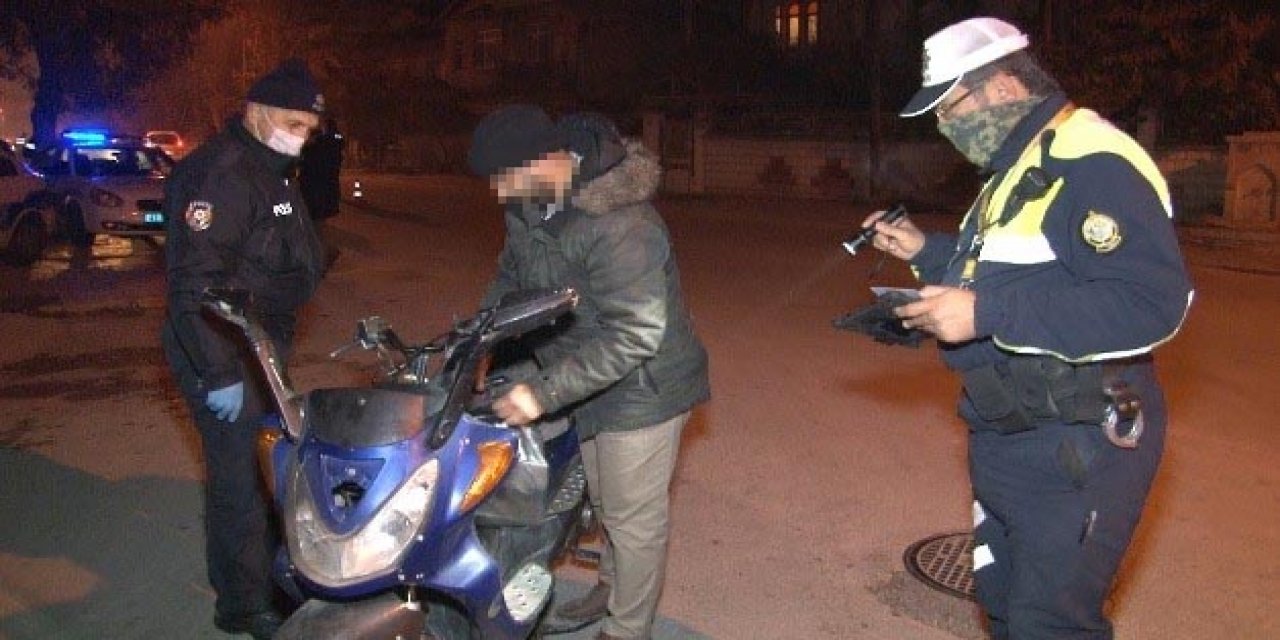Konya'da hurdaya ayrılan motosikletle yakalanan sürücü: "Motoru siz alın, aküyü bana verin"