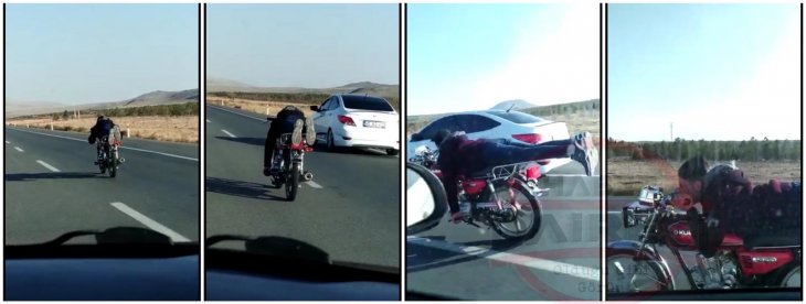Konya’da şehirlerarası yolda motosikletin üzerine yatan sürücünün tehlikeli yolculuğu