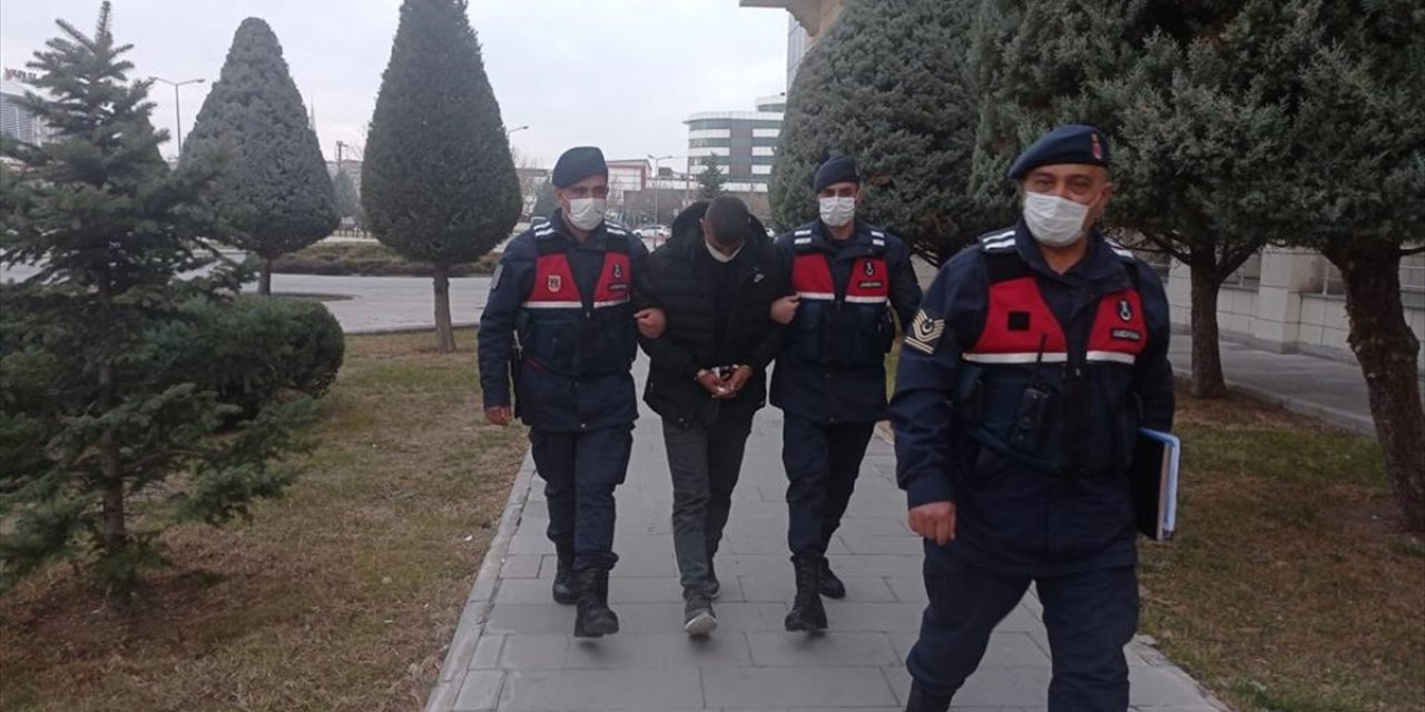 Bu kez jandarma ağır bir darbe vurdu! Konya'da uyuşturucu operasyonu