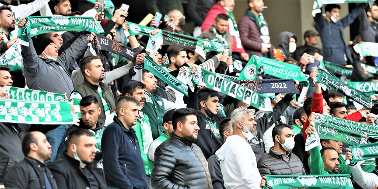 Konyasporlu futbolculardan ‘30binKonyasporlu’ çağrısı