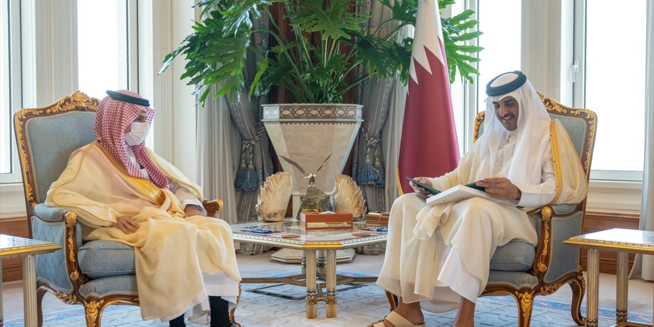Suudi Arabistan'dan Katar’a ilişkileri güçlendirme mesajı