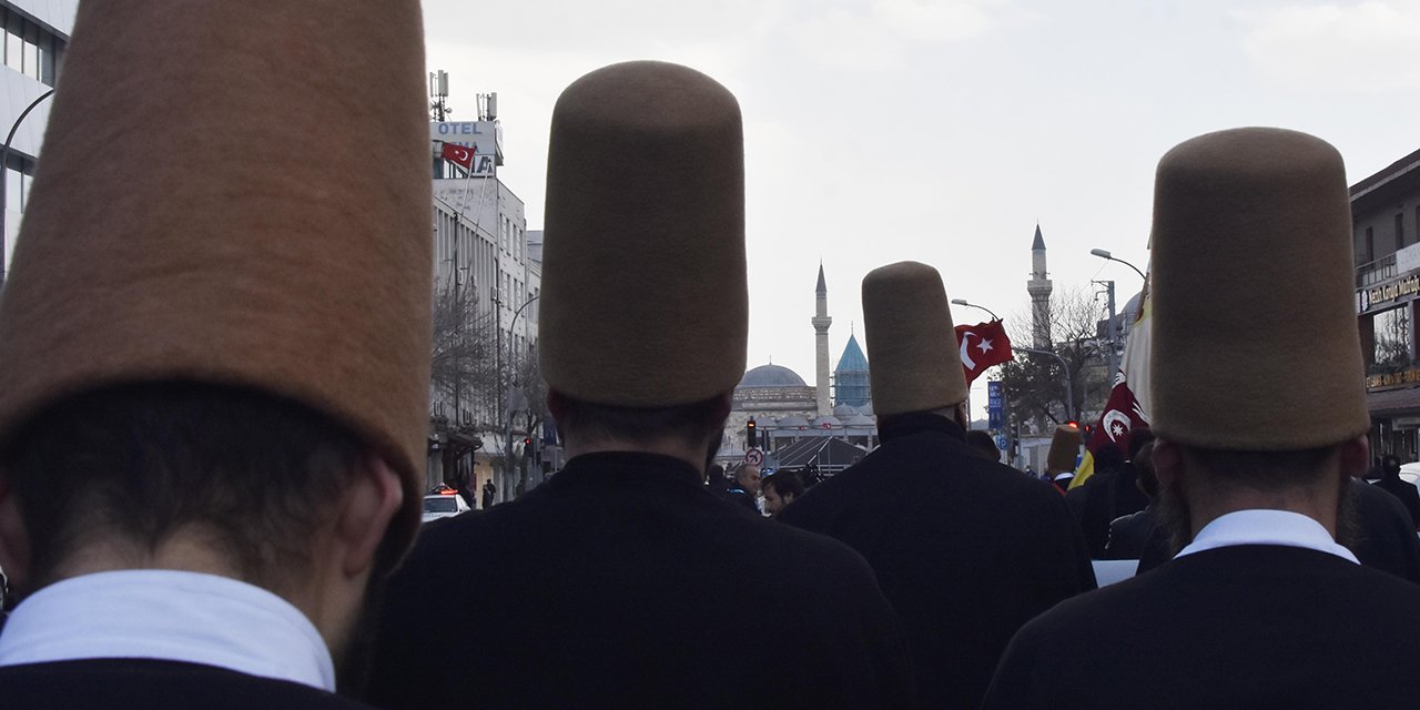 Konya'da Hazreti Mevlana'nın vuslat yıl dönümü anma programları başladı