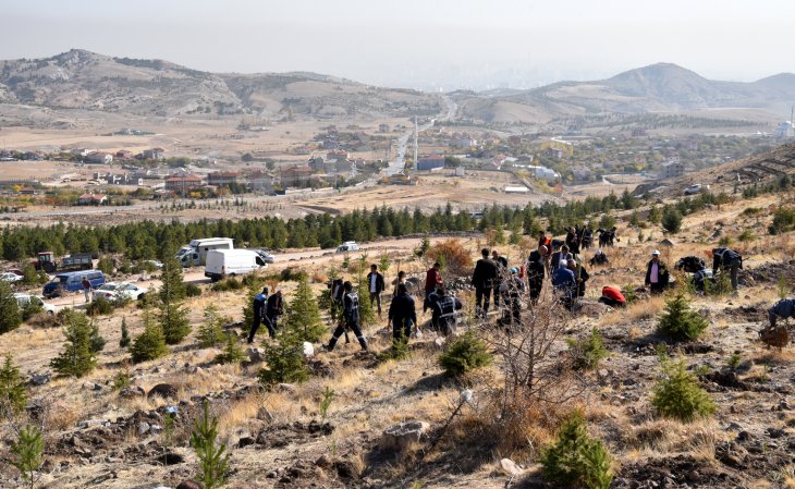 Selçuklu geleceğe 11 bin fidan ile nefes oldu