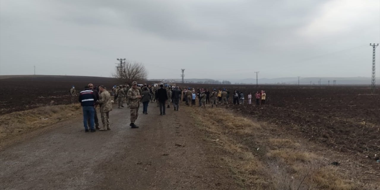 Öğrencilerin okul servisindeki kavgasına aileleri de karıştı: 1 ölü, 11 yaralı